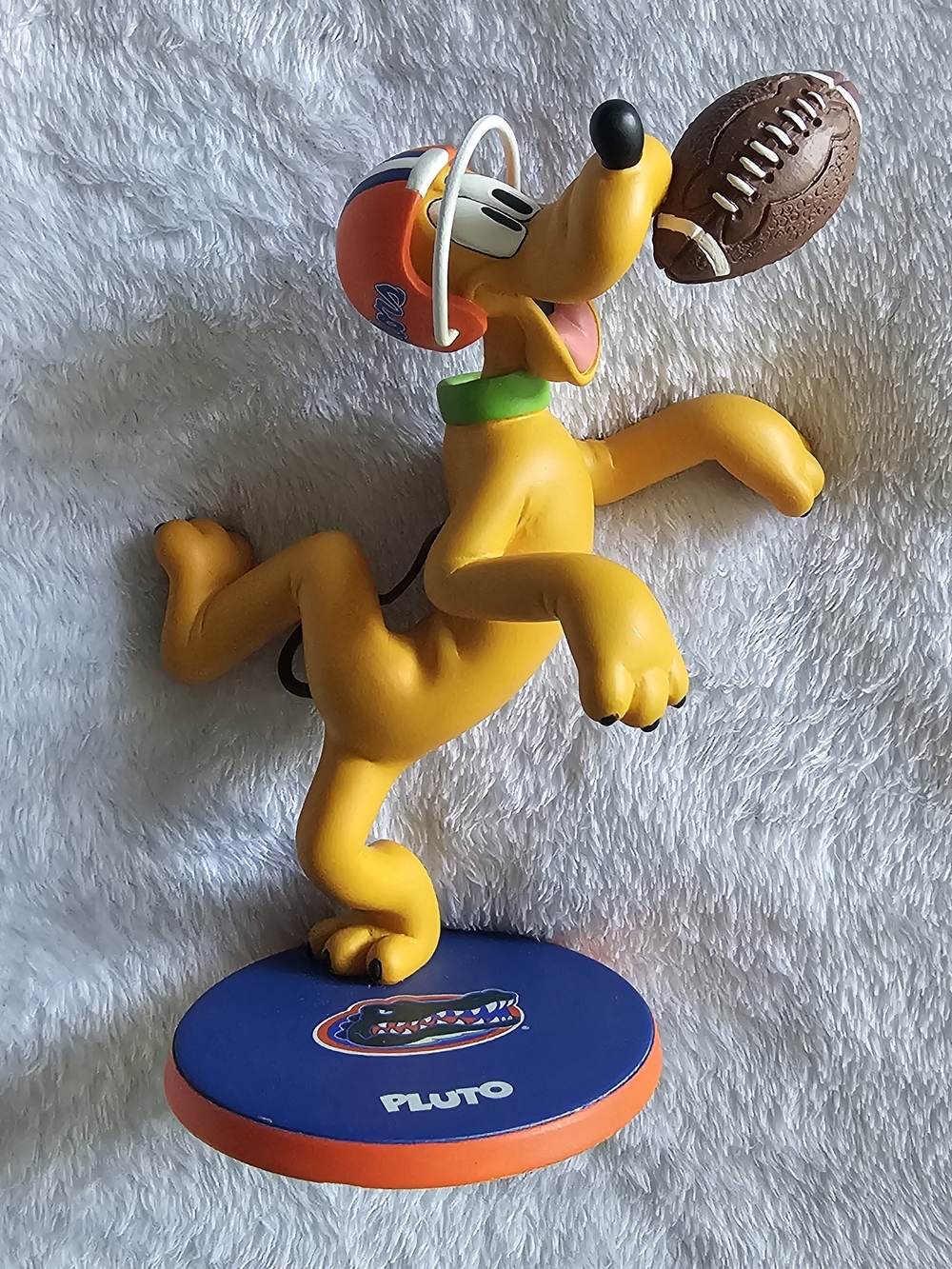 Disney Danbury Mint Pluto Florida Gators Football Figurine